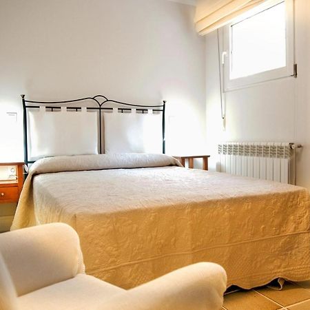 Apartamentos Individuales Con Piscina Galapagar Buitenkant foto