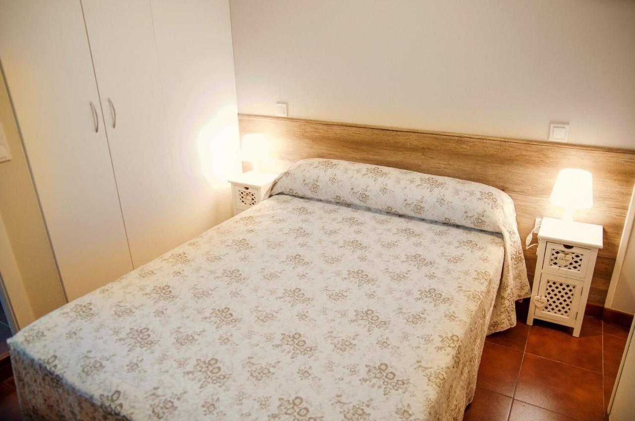 Apartamentos Individuales Con Piscina Galapagar Buitenkant foto
